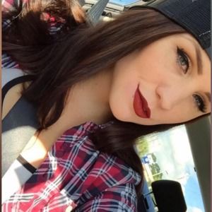 Meet your Posher, Jenna